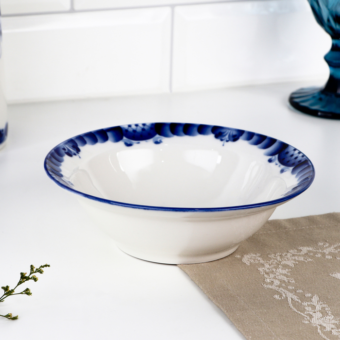 Тарелка фарфоровая «Трапеза», глубокая малая, d=17.5 см, гжель - Фото 1