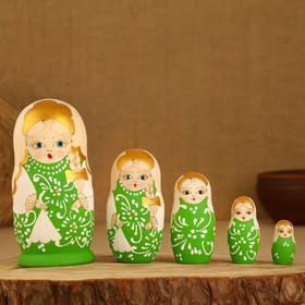 Матрёшка «Ромашки», зелёный платок, жжёнка, 5 кукольная, 15 см
