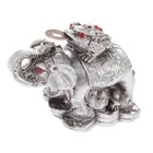Нэцкэ полистоун серебро "Слон с жабой на спине" 5,5х7,5х4,5 см - Фото 2