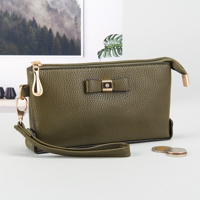 Кошелёк-клатч женский, 2 отдела, для монет, с ручкой, цвет зелёный