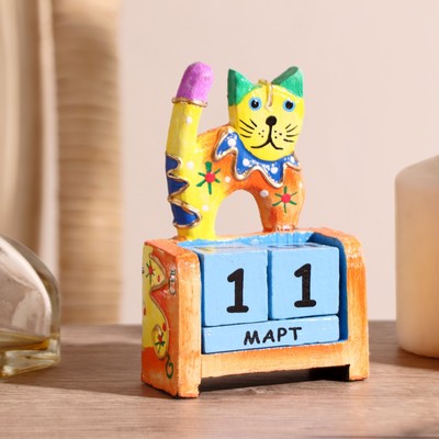 Деревянный календарь "Котёнок"7х4х10 см  МИКС (2 языка)