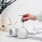 Аксессуары для ванной «Камелия», 4 предмета, дозатор 450 мл, мыльница, 2 стакана, белые - Фото 5