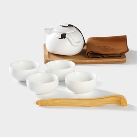 Набор для чайной церемонии керамический «Тясицу», 8 предметов: 4 пиалы 50 мл, чайник 120 мл, салфетка, щипцы, подставка, цвет бежевый