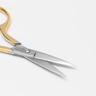 Ножницы маникюрные, прямые, широкие, 9,5 см, цвет серебристый/золотистый - Фото 2