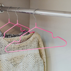 Плечики для одежды детские с антискользящим покрытием, размер 30-34, цвет ярко-розовый - Фото 2