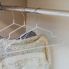 Плечики для одежды детские, размер 30-34, антискользящее покрытие, белые - Фото 6