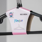 Плечики для одежды детские, размер 30-34, антискользящее покрытие, цвет чёрный - Фото 5