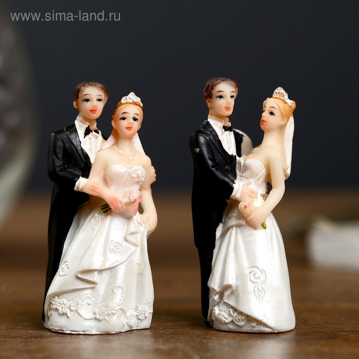 Сувенир полистоун "Жених и невеста - свадебный день" МИКС 6,2х2,8х1,7 см - Фото 1
