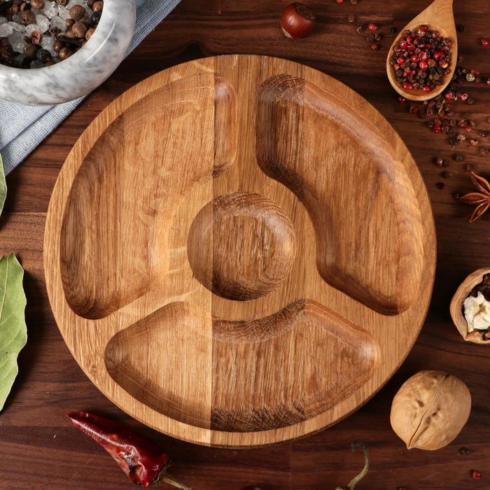 Менажница деревянная «Паб», d=20 см, с разделочной доской, массив дуба