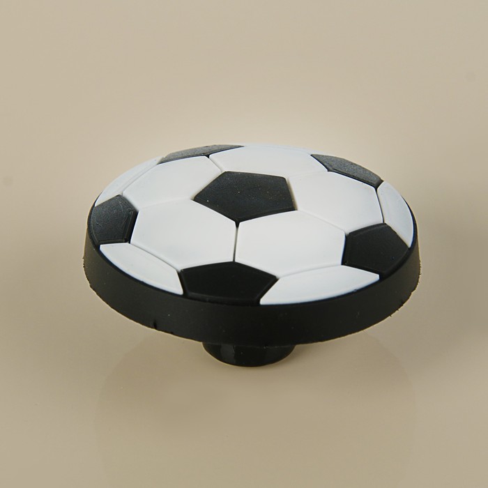 Ручка кнопка детская KID 014, "Футбольный мяч", резиновая, белая/черная - фото 1927375274