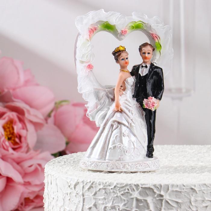 Фигурка на торт «Жених и невеста с сердцем», 15 см, МИКС - Фото 1