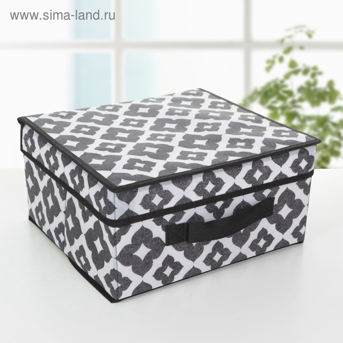 Короб стеллажный для хранения с крышкой 30×28×15 см «Вензель», цвет чёрно-белый - Фото 1