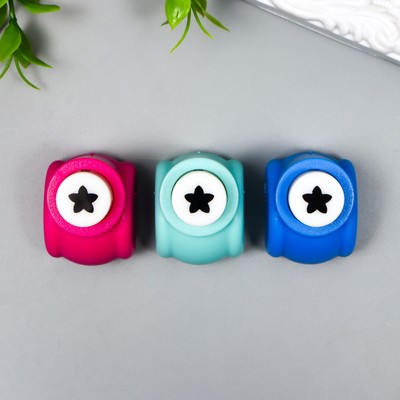 Фигурный дырокол для бумаги «Арт Узор. Звёздочка», d=1 см, 3.5×3×3.5 см, МИКС