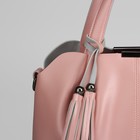 Сумка женская, отдел на молнии, 2 наружных кармана, длинный ремень, цвет розовый - Фото 4
