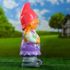 Садовая фигура "Гном девочка с цветами" 13,5х17х40 см МИКС - Фото 7