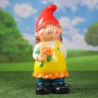 Садовая фигура "Гном девочка с цветами" 13,5х17х40 см МИКС - Фото 4