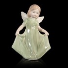 Сувенир керамика "Ангел-девочка в зелёном платье танцует" 14,8х10,5х5 см - Фото 1
