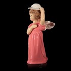 Сувенир керамика "Ангел-девочка в коралловом платье и в белой шляпке" 14х7,5х5 см - Фото 2