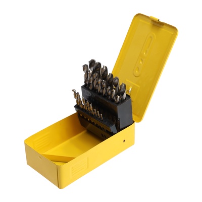 УЦЕНКА Набор сверл по металлу ТУНДРА, HSS, цилиндрический хвостовик, 2.5-13 мм, 22 шт.