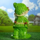 Садовая фигура "Гном с желудями" зеленый 45х26см - Фото 3