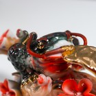 Нэцке керамика "Две жабы на ветке сакуры" 8х6,5х16 см - фото 8216652