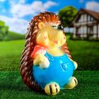 Садовая фигура "Ёж с грибочком" 30х30х40см - Фото 1