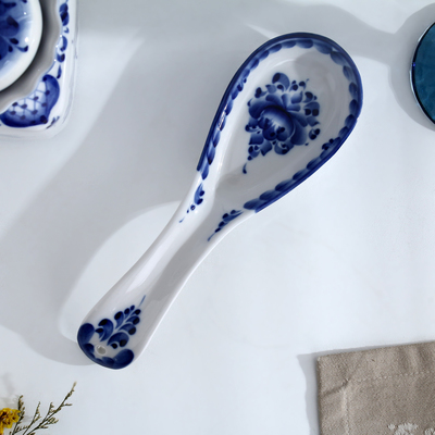 Подставка под ложку «Цветок», 6×23.5 см, фарфор гжель