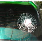 Наклейка на автомобиль "Разбитое стекло", бейсбольный мяч - Фото 1