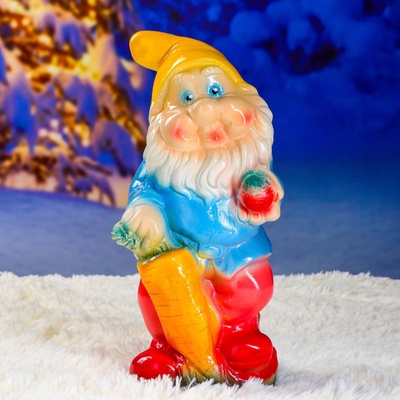 Садовая фигура из гипса «Гном с морковкой», h=36 см