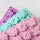 Форма для выпечки Доляна «Сердце, бабочка, цветок», силикон, 29.8×19.7 см, 20 ячеек (d=4.3 см), розовый - Фото 4