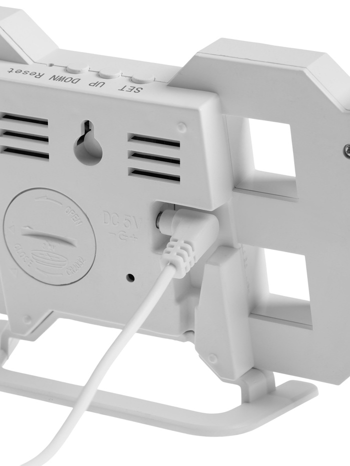 Часы электронные настольные будильник "Цифры", с подвесом, белая индикация, 9 х 3 х 23 см, цифра 7.5 - фото 51895108