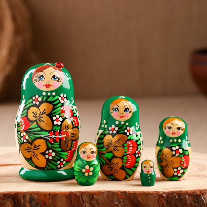 Матрёшка дерево «Божья коровка», зелёное платье, 5 кукольная, 10-12 см - Фото 1