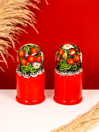 Матрёшка деревянная «Ягодка», чёрный платок, 7-кукольная, 22 см, МИКС