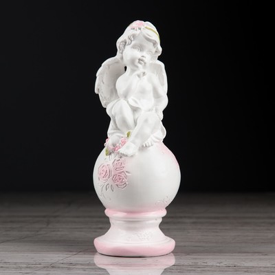 Статуэтка "Ангел на шаре", цвет белый, розовая отделка, 16 см