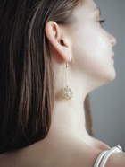 Серьги висячие «Шар плетёный», цвет белый в золоте, 6.5 см - Фото 2