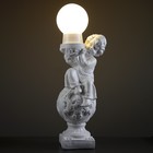 Лампа интерьерная "Мальчик на шаре" белый 65см - Фото 1