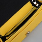 Сумка женская, отдел на молнии, наружный карман, цепь, поясной ремень, цвет жёлтый - Фото 5