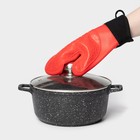 Рукавица для горячего Доляна «Профи», силикон, 28×18,5×1,5 см, с манжетой, красная - Фото 6