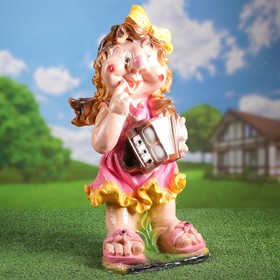 Садовая фигура "Девочка с гармошкой" розовое платье 27х23х59см