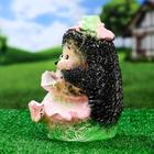 Садовая фигура "Ежиха с книжкой" 25х17см - Фото 2
