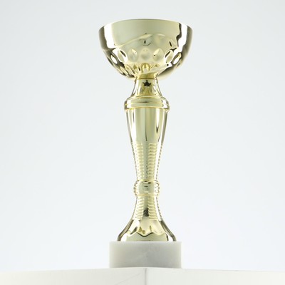 Кубок 150С, наградная фигура, золото, подставка камень, 17.3 см