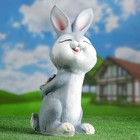 Садовая фигура "Заяц с цветком" 22х45см серый - Фото 1