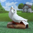 Садовая фигура из полистоуна «Голуби Пара на трубе», 25×14×22 см - Фото 11