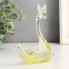 Сувенир стекло в стеклокрошку "Лебедь" желтый h 110 мм - фото 22594329