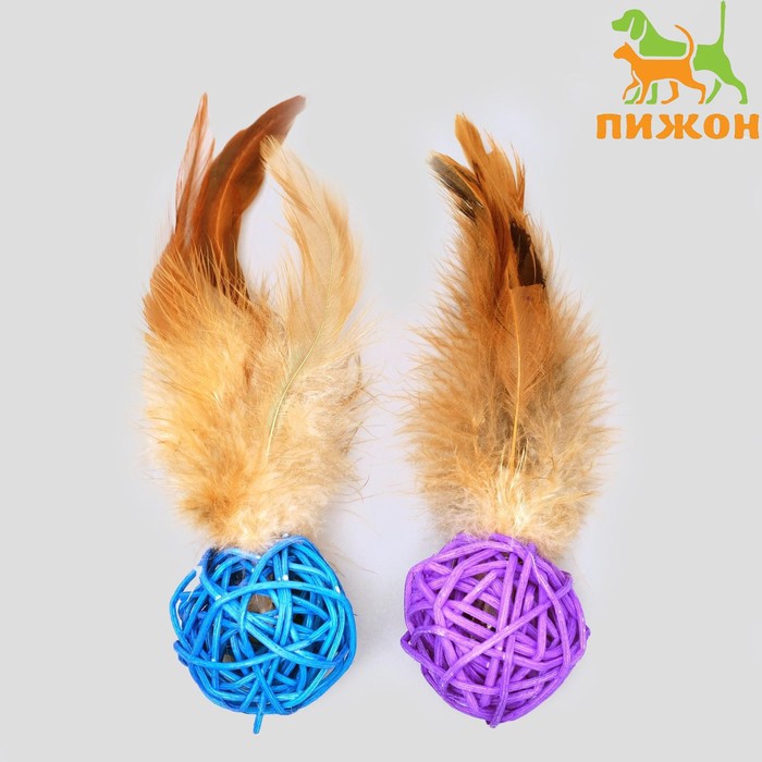 Игрушка для кошек «Шар из лозы с пером», 3.8 см, микс цветов - Фото 1
