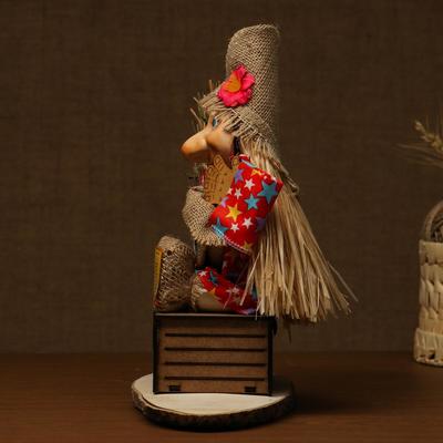 Фигурка оберег - домовой «Баба яга на сундуке», 30×29×23 см, МИКС