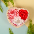 Мыльные лепестки "Сердце в корзиночке" (набор 3 розы) два цвета, МИКС - Фото 1