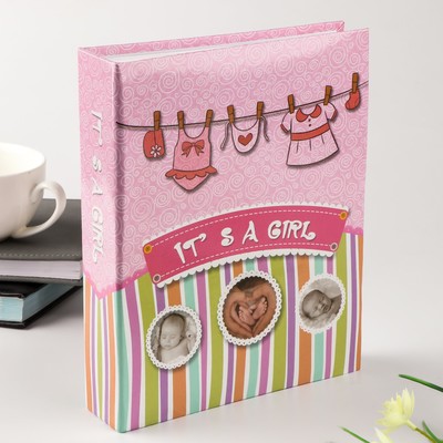 Фотоальбом на 200 фото 10х15 см "А у нас девочка" 23х18х5,5 см