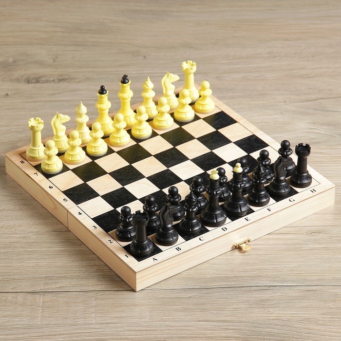 Шахматы, деревянная доска 29 х 29 см, король h-7 см