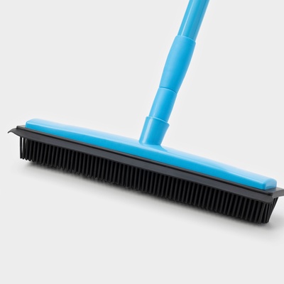 Щётка для пола резиновая Доляна, телескопическая ручка 70-120 см, цвет МИКС